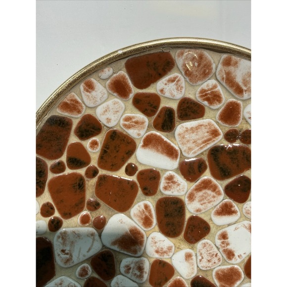 Vtg MCM Tile Mosaic Plate Or Trivet With Gold Back‎ 8.5 Inches Browns Tans Shiny - Picture 2 of 7